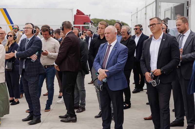 W Bieganowie, gdzie niegdyś działała największa w Polsce Przemysłowa Ferma Trzody Chlewnej, właśnie otwarto nowoczesną fermę zarodową.