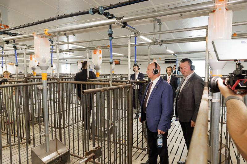 W Bieganowie, gdzie niegdyś działała największa w Polsce Przemysłowa Ferma Trzody Chlewnej, właśnie otwarto nowoczesną fermę zarodową.