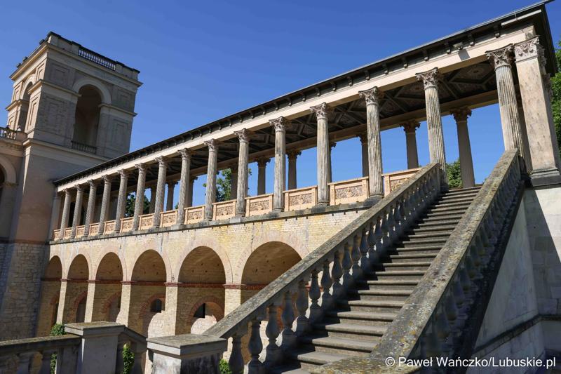 W Kancelarii Kraju Związkowego Brandenburgia w Poczdamie odbyło się wspólne posiedzenie Zarządu Województwa Lubuskiego i rządu Kraju Związkowego Brandenburgia. Wydarzenie wiąże się z 25-leciem podpisania wspólnego oświadczenia o współpracy między regionami.