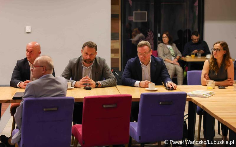 Uczestnicy Lubuskiego Forum Innowacji w Zielonej Górze