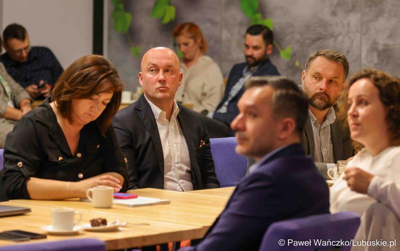 Uczestnicy Lubuskiego Forum Innowacji w Zielonej Górze