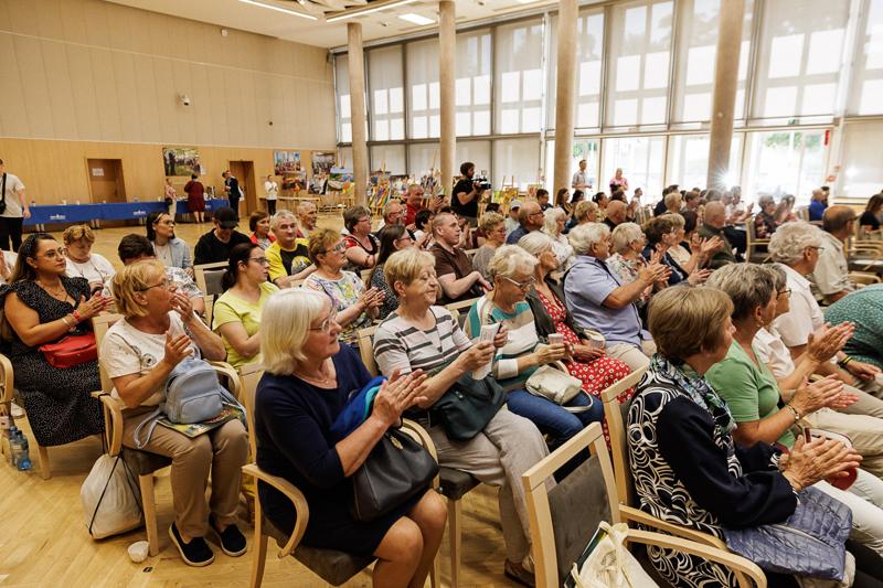 Jesteśmy Razem! Regionalna Konferencja REHA w Zielonej Górze Łączy Osoby z Niepełnosprawnościami