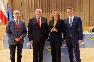Uczestnicy XI zwyczajnej sesji Sejmiku Województwa Lubuskiego 
