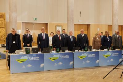 Uczestnicy XI zwyczajnej sesji Sejmiku Województwa Lubuskiego 
