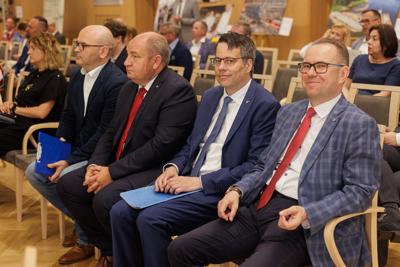 Uczestnicy XI zwyczajnej sesji Sejmiku Województwa Lubuskiego 
