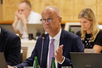 Marszałek Województwa Lubuskiego Marcin Jabłoński podczas XI zwyczajnej sesji Sejmiku Województwa Lubuskiego 
