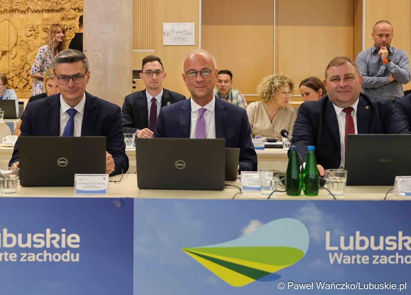Uczestnicy XI zwyczajnej sesji Sejmiku Województwa Lubuskiego