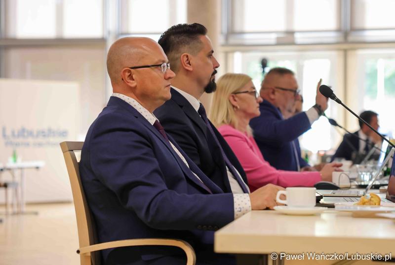 Uczestnicy XI zwyczajnej sesji Sejmiku Województwa Lubuskiego