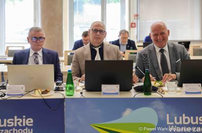 Uczestnicy XI zwyczajnej sesji Sejmiku Województwa Lubuskiego 
