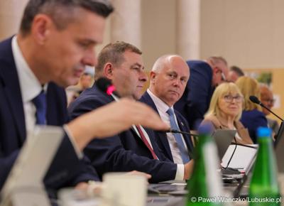 Uczestnicy XI zwyczajnej sesji Sejmiku Województwa Lubuskiego 
