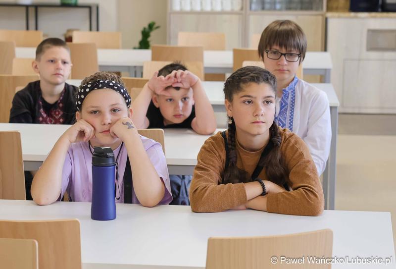 Dzieci z dwóch regionów partnerskich Województwa Lubuskiego – obwodu sumskiego i obwodu iwanofrankiwskiego w Ukrainie goszczą w Wojewódzkim Ośrodku Sportu i Rekreacji w Zielonej Górze-Drzonkowie