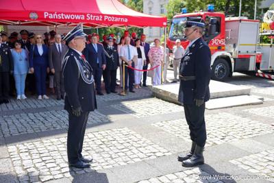 26 lekkich i średnich samochodów ratowniczo-gaśniczych otrzymały lubuskie jednostki OSP w ramach projektu unijnego zrealizowanego przez Oddział Wojewódzki Związku Ochotniczych Straży Pożarnych RP. 28 czerwca 2025 r. na zielonogórskim Placu Bohaterów odbyła się uroczystość podsumowująca to działanie.