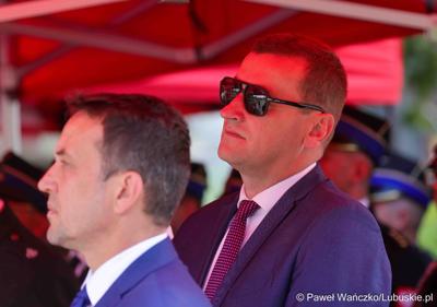 26 lekkich i średnich samochodów ratowniczo-gaśniczych otrzymały lubuskie jednostki OSP w ramach projektu unijnego zrealizowanego przez Oddział Wojewódzki Związku Ochotniczych Straży Pożarnych RP. 28 czerwca 2025 r. na zielonogórskim Placu Bohaterów odbyła się uroczystość podsumowująca to działanie.