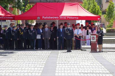 26 lekkich i średnich samochodów ratowniczo-gaśniczych otrzymały lubuskie jednostki OSP w ramach projektu unijnego zrealizowanego przez Oddział Wojewódzki Związku Ochotniczych Straży Pożarnych RP. 28 czerwca 2025 r. na zielonogórskim Placu Bohaterów odbyła się uroczystość podsumowująca to działanie.