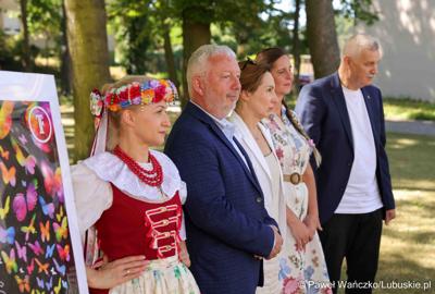 Uczestnicy konferencji prasowej dot. Międzynarodowego Festiwalu Folkloru - Oblicza Tradycji 2025