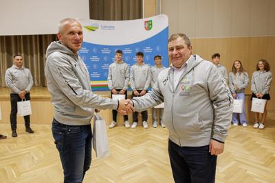 Lubuscy lekkoatleci zdobyli dla regionu łącznie osiem medali: dwa złote, dwa srebrne i cztery brązowe, co zapewniło województwu lubuskiemu dziesiąte miejsce w klasyfikacji medalowej. W spotkaniu w Urzędzie Marszałkowskim uczestniczyli medaliści, ich trenerzy oraz przedstawiciele klubów sportowych