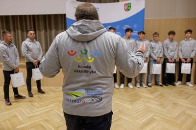 Lubuscy lekkoatleci zdobyli dla regionu łącznie osiem medali: dwa złote, dwa srebrne i cztery brązowe, co zapewniło województwu lubuskiemu dziesiąte miejsce w klasyfikacji medalowej. W spotkaniu w Urzędzie Marszałkowskim uczestniczyli medaliści, ich trenerzy oraz przedstawiciele klubów sportowych