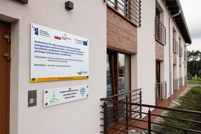 Ośrodek Integracji Społecznej to stowarzyszenie, które wspiera szpitale, podmioty zaangażowane bezpośrednio w ochronę zdrowia na terenie województwa lubuskiego. 