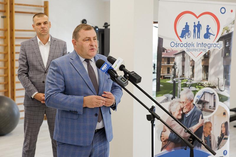 Ośrodek Integracji Społecznej to stowarzyszenie, które wspiera szpitale, podmioty zaangażowane bezpośrednio w ochronę zdrowia na terenie województwa lubuskiego.