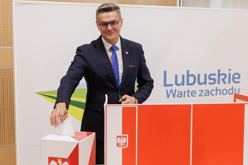 Sesja Sejmiku Województwa, podczas której wybrano nowego marszałka oraz zarząd województwa lubuskiego