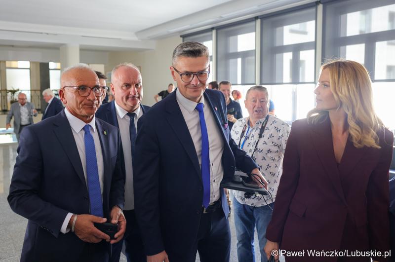 Sesja Sejmiku Województwa, podczas której wybrano nowego marszałka oraz zarząd województwa lubuskiego