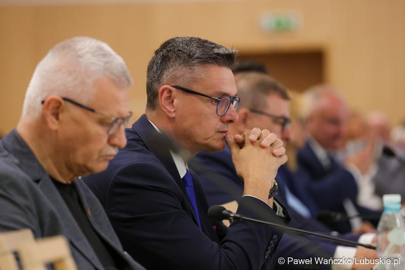 Sesja Sejmiku Województwa, podczas której wybrano nowego marszałka oraz zarząd województwa lubuskiego