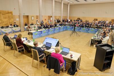 Sesja Sejmiku Województwa, podczas której wybrano nowego marszałka oraz zarząd województwa lubuskiego 