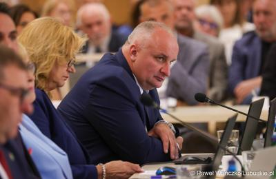 Sesja Sejmiku Województwa, podczas której wybrano nowego marszałka oraz zarząd województwa lubuskiego 
