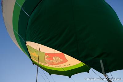 Balon z logotypem i herbem Województwa Lubuskiego oraz logotypem Aeroklubu Ziemi Lubuskiej 