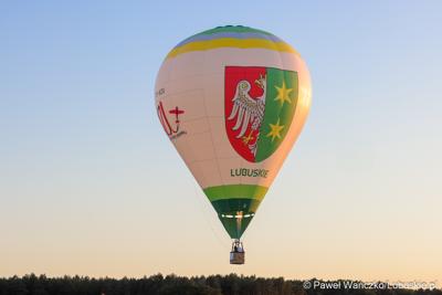 Balon z logotypem i herbem Województwa Lubuskiego oraz logotypem Aeroklubu Ziemi Lubuskiej 