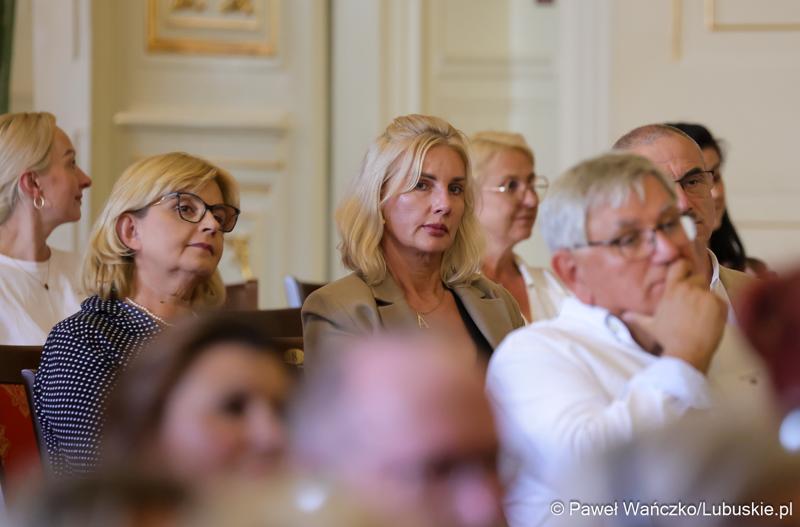 Uroczystość 15-lecia założenia Europejskiego Związku Parków Łużyckich w Pałacu Książęcym w Żaganiu