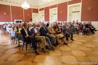 Uroczystość 15-lecia założenia Europejskiego Związku Parków Łużyckich w Pałacu Książęcym w Żaganiu

