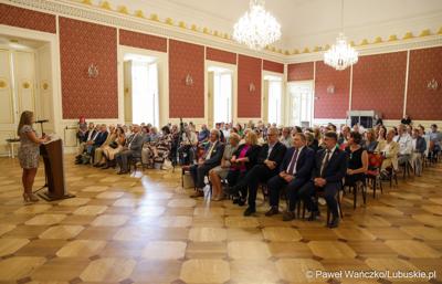 Uroczystość 15-lecia założenia Europejskiego Związku Parków Łużyckich w Pałacu Książęcym w Żaganiu
