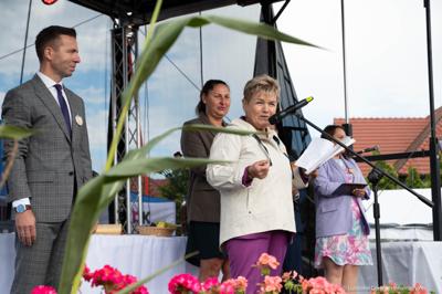 Członek Zarządu Województwa Lubuskiego Anna Chinalska wzięła udział w dożynkach gminnych, które odbyły się 23 sierpnia 2025 r. w Marcinowicach.
