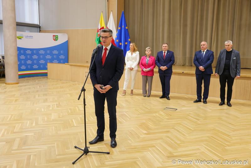 Spotkanie nowego marszałka województwa lubuskiego Sebastiana Ciemnoczołowskiego, wraz z całym Zarządem Województwa, z pracownikami Urzędu Marszałkowskiego