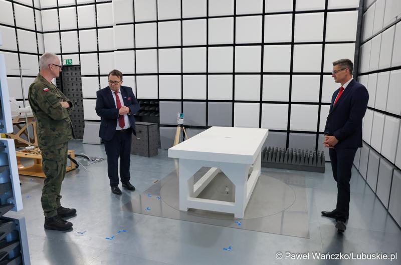 Zwiedzenie najważniejszych części Parku Technologii Kosmicznych w Zielonej Górze-Nowym Kisielinie