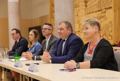 Uczestnicy V Sesji Młodzieżowego Sejmiku Województwa Lubuskiego w Zielonej Górze