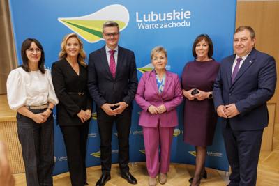 W poniedziałek (15 września 2025 r.) w urzędzie marszałkowskim w Zielonej Górze odbyła się XIII zwyczajna sesja Sejmiku Województwa Lubuskiego