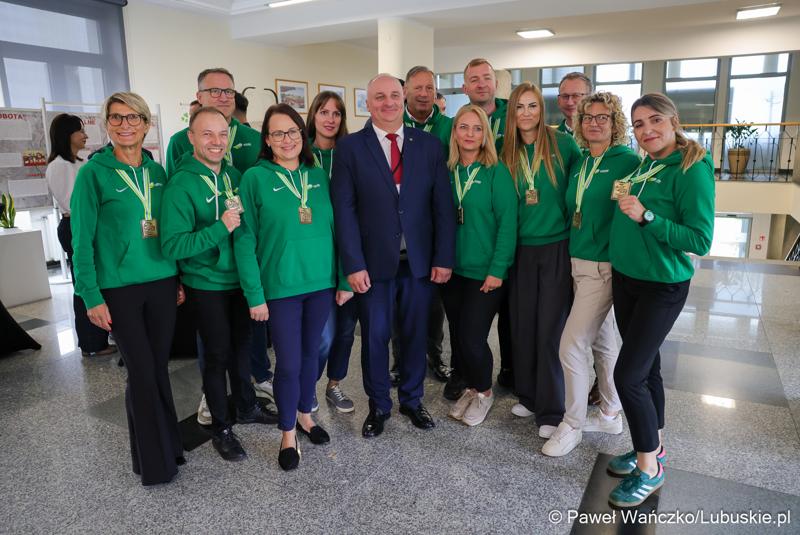 Uczestnicy wrześniowej Sesji Sejmiku VII kadencji