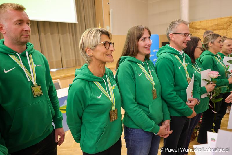 Uczestnicy wrześniowej Sesji Sejmiku VII kadencji