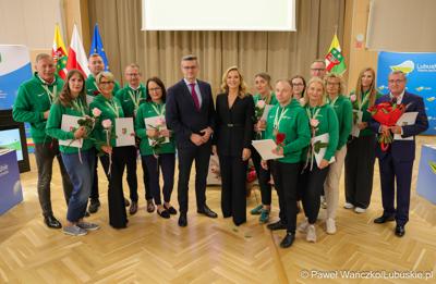 Uczestnicy wrześniowej Sesji Sejmiku VII kadencji 