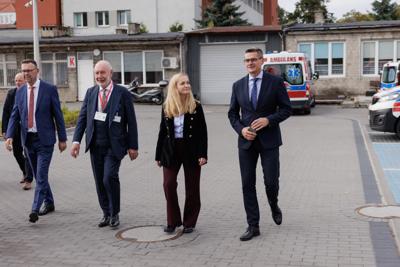  Jolanta Sobierańska-Grenda z wizyta w zielonogórskim szpitalu uniwersyteckim