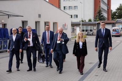  Jolanta Sobierańska-Grenda z wizyta w zielonogórskim szpitalu uniwersyteckim