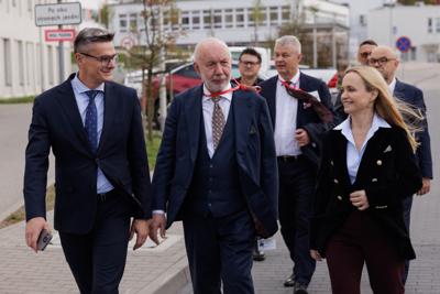  Jolanta Sobierańska-Grenda z wizyta w zielonogórskim szpitalu uniwersyteckim