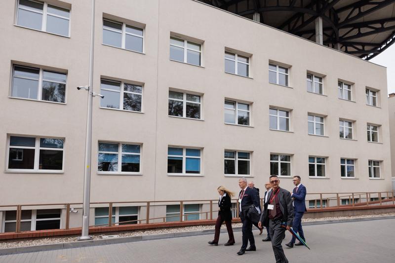 Jolanta Sobierańska-Grenda z wizyta w zielonogórskim szpitalu uniwersyteckim