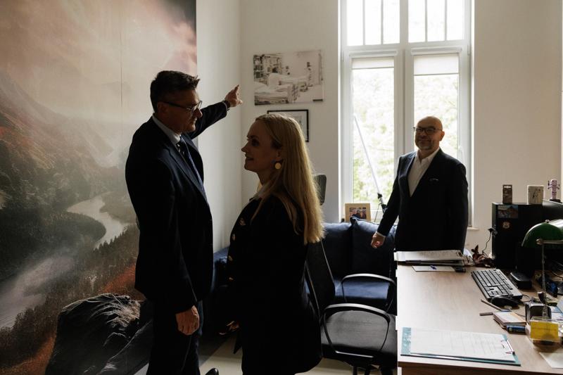 Jolanta Sobierańska-Grenda z wizyta w zielonogórskim szpitalu uniwersyteckim