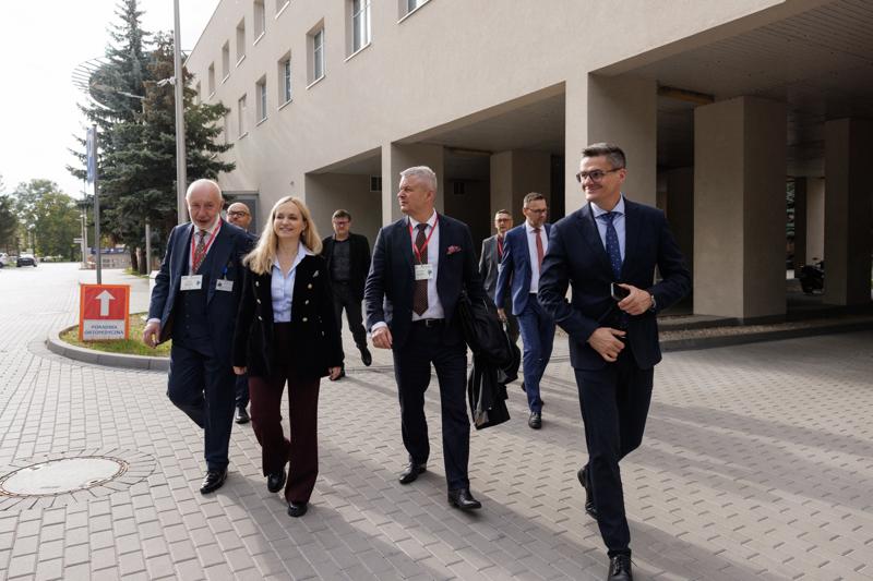 Jolanta Sobierańska-Grenda z wizyta w zielonogórskim szpitalu uniwersyteckim