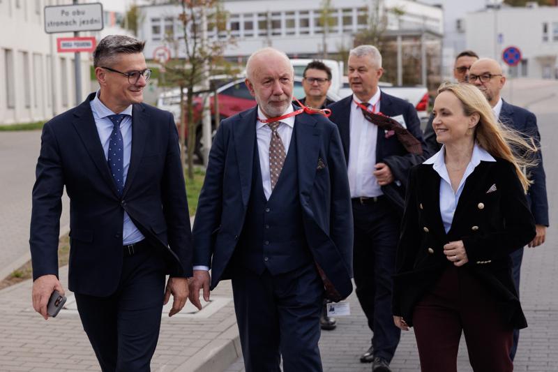 Jolanta Sobierańska-Grenda z wizyta w zielonogórskim szpitalu uniwersyteckim