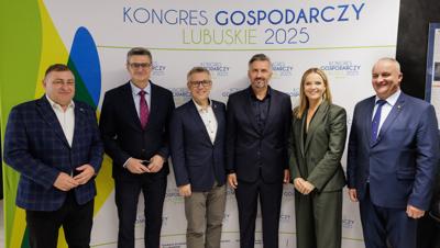 Kongres Gospodarczy to jedno z najważniejszych spotkań świata biznesu, samorządu i nauki w Lubuskiem. To właśnie tu uczestnicy szukają inspiracji, nowych technologii i kierunków rozwoju, skupiając się na kluczowych specjalizacjach regionu: innowacyjnym przemyśle, zielonej gospodarce oraz zdrowiu i jakości życia.