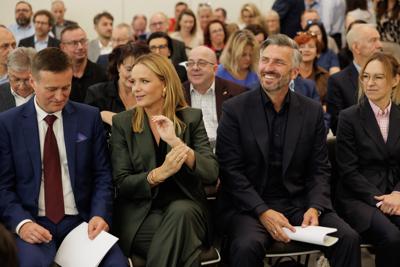 Kongres Gospodarczy to jedno z najważniejszych spotkań świata biznesu, samorządu i nauki w Lubuskiem. To właśnie tu uczestnicy szukają inspiracji, nowych technologii i kierunków rozwoju, skupiając się na kluczowych specjalizacjach regionu: innowacyjnym przemyśle, zielonej gospodarce oraz zdrowiu i jakości życia.